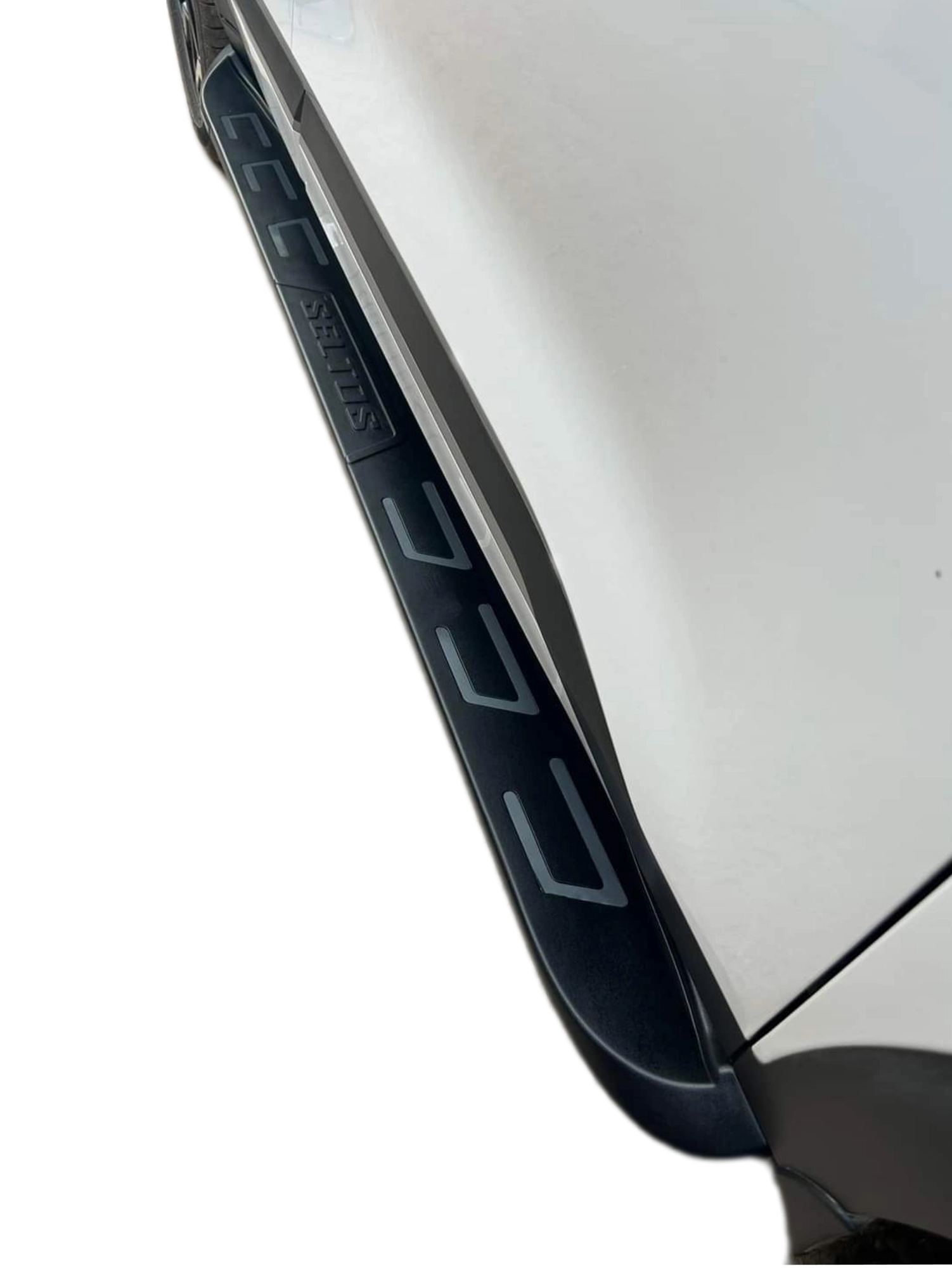 KIA SELTOS side foot steps