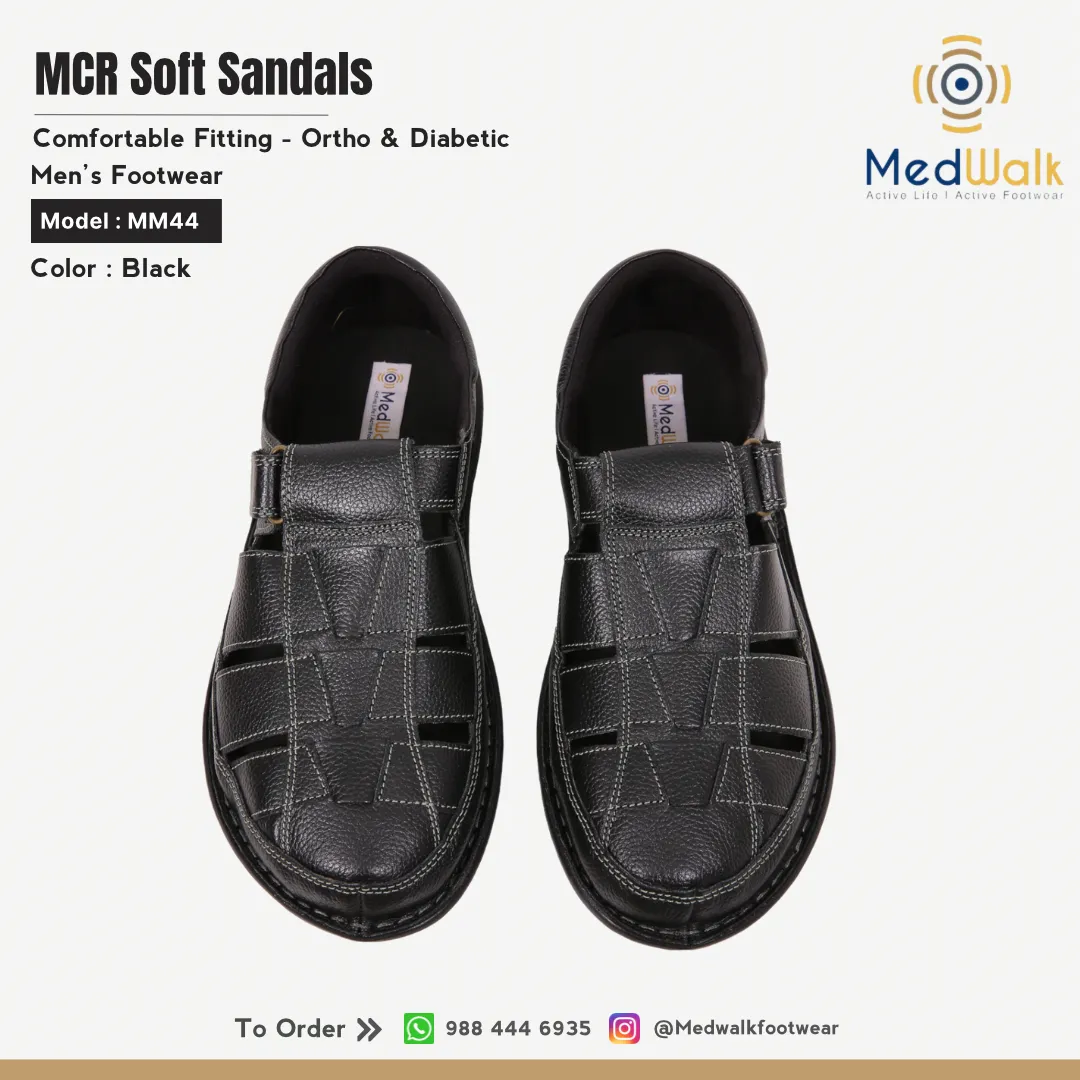 Mcr store soft chappals