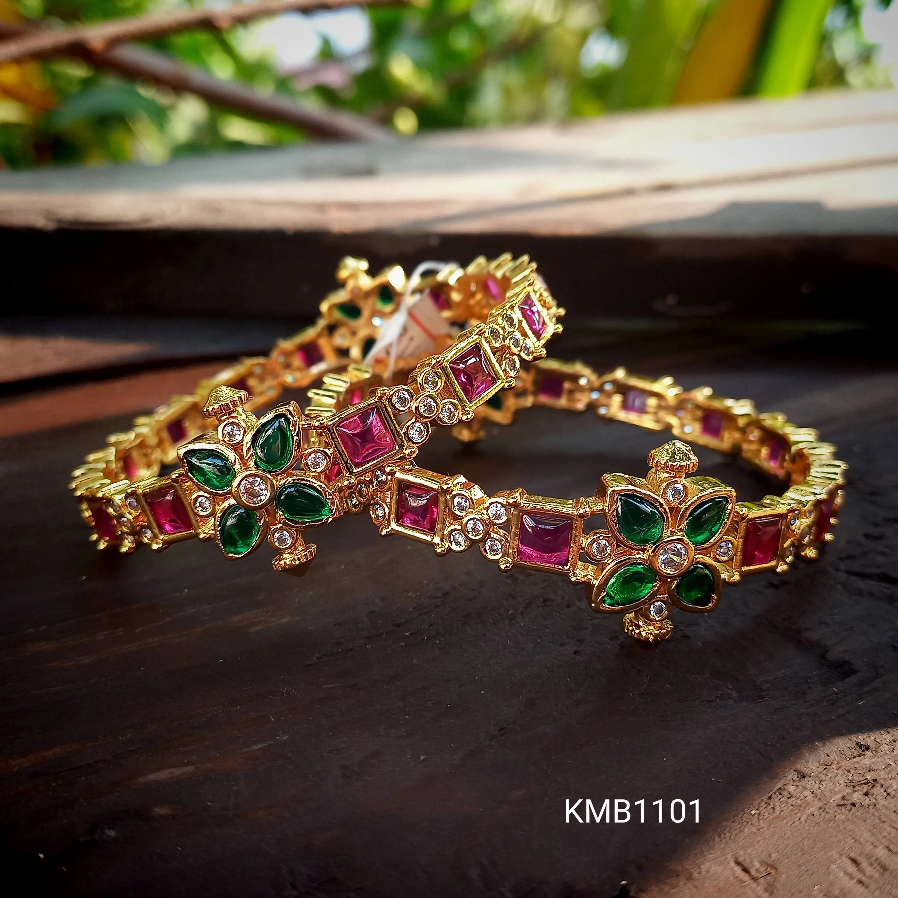 Kemp hot sale bangles online